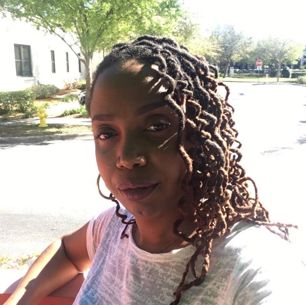 Meet your Posher, Deanna
